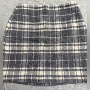 Uniqlo Women’s Wool Gray Skirt